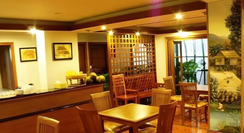 Chada Thai House