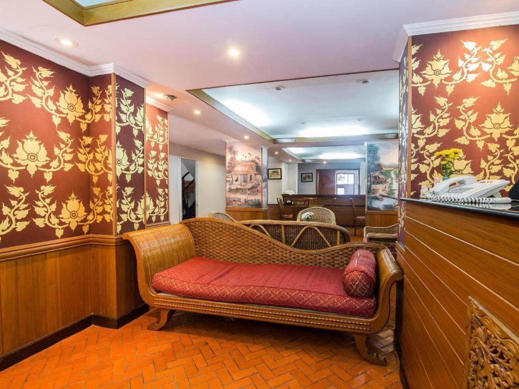 Chada Thai House